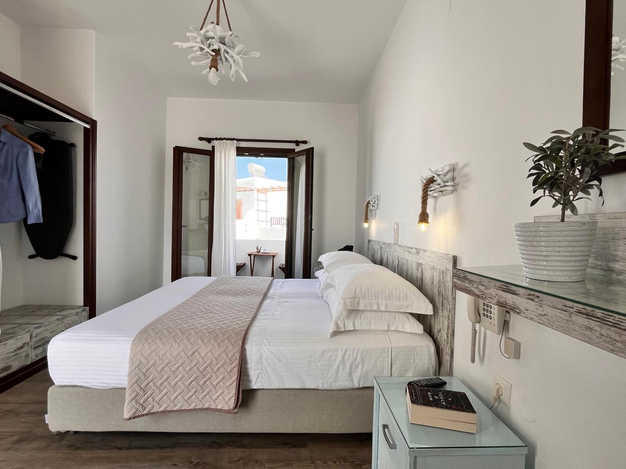 Christina Hotel, Adults Only, Heated Salt Water Pool Náoussa Chambre photo