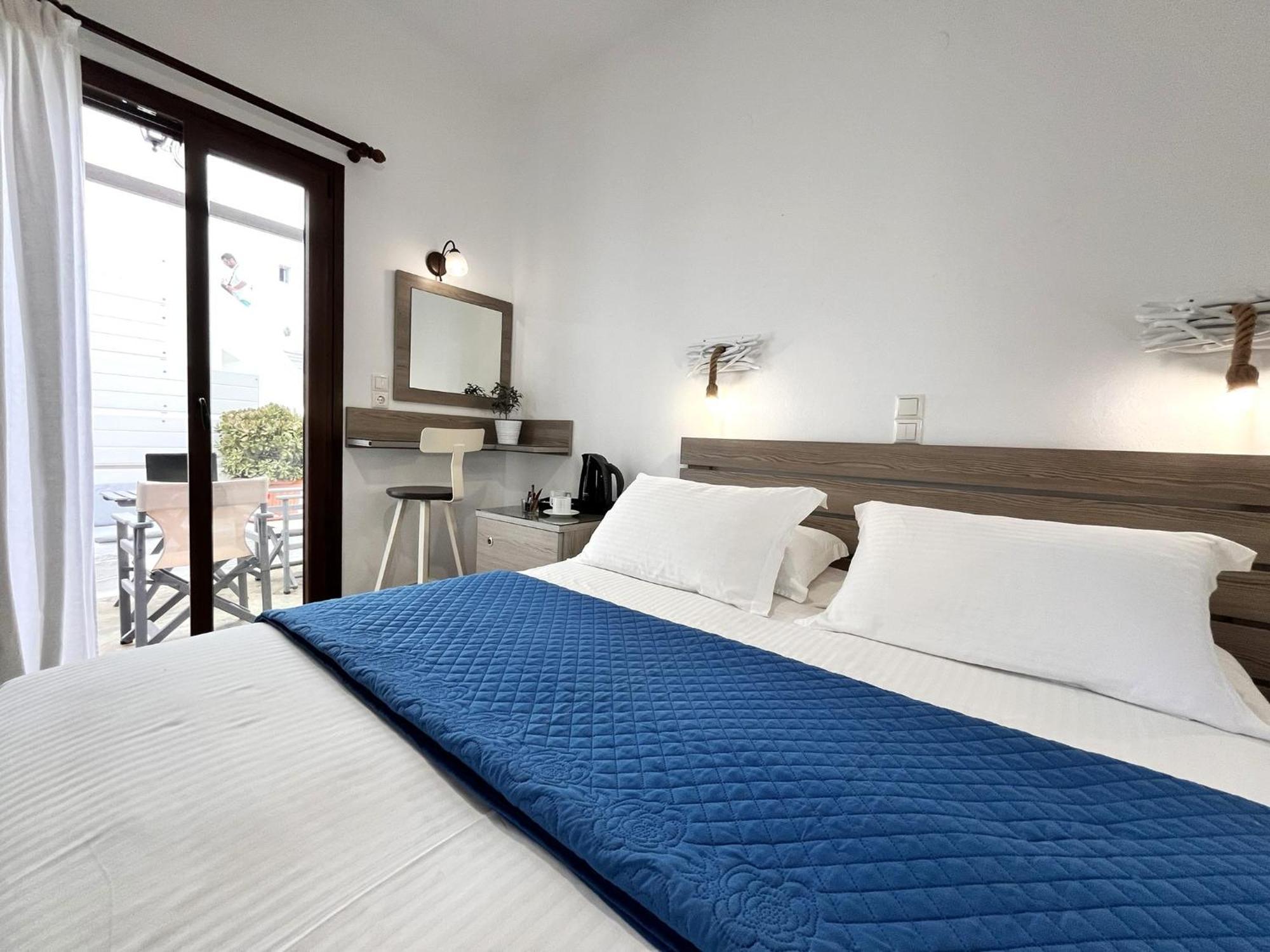 Christina Hotel, Adults Only, Heated Salt Water Pool Náoussa Chambre photo
